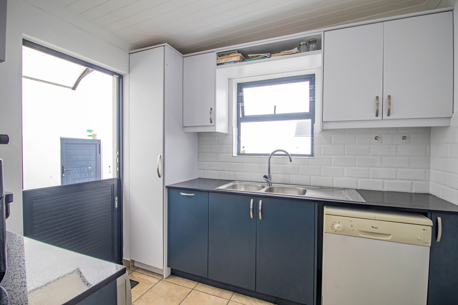 4 Bedroom Property for Sale in Jacobsbaai Western Cape